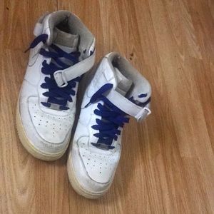 Air Force 1’s size 10